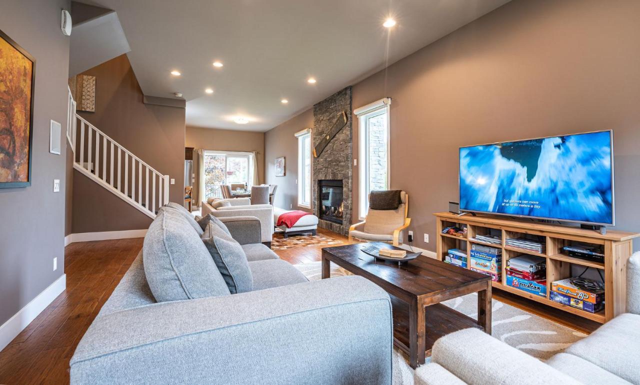 Aspen Lodge By Revelstoke Vacations Dış mekan fotoğraf