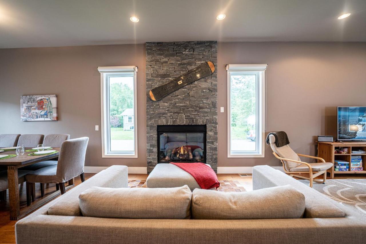 Aspen Lodge By Revelstoke Vacations Dış mekan fotoğraf